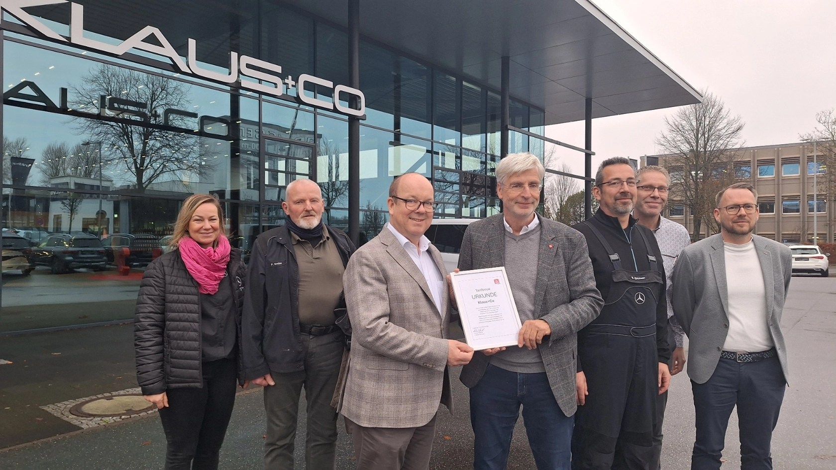urkundenübergabe Klaus&Co